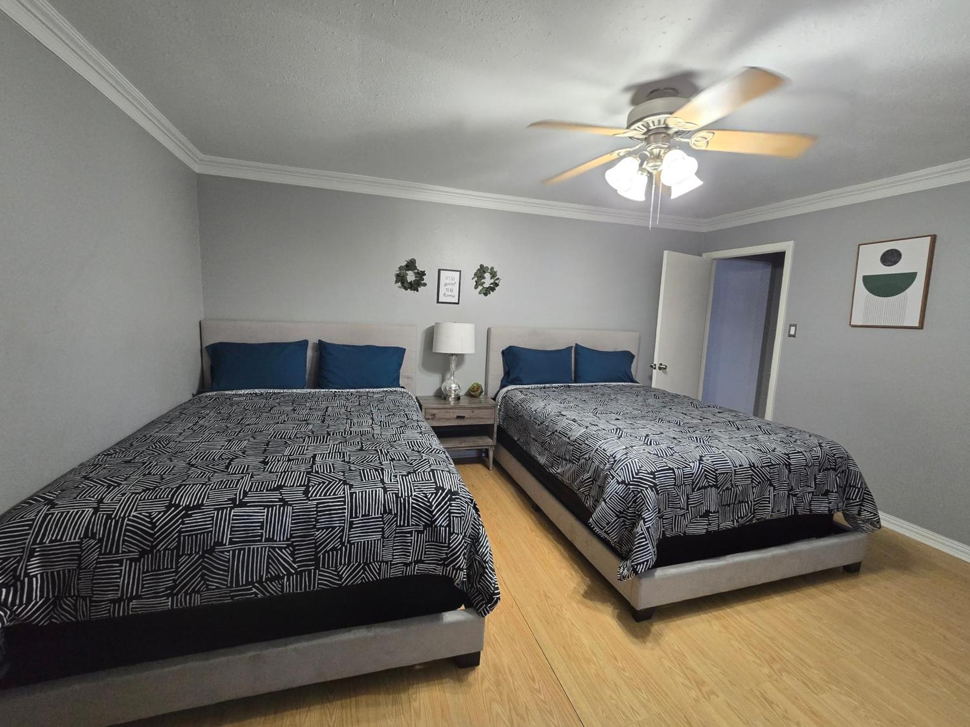 Willa 1976Houstongem Luminous Pvtpool & Hottub Dt20Mins For Lrg Families 6Beds 2Bath Zewnętrze zdjęcie